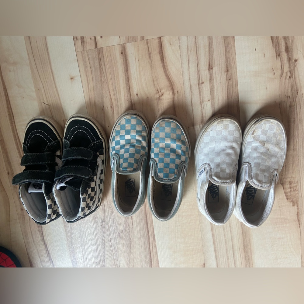 Lot of 3 pairs Vans